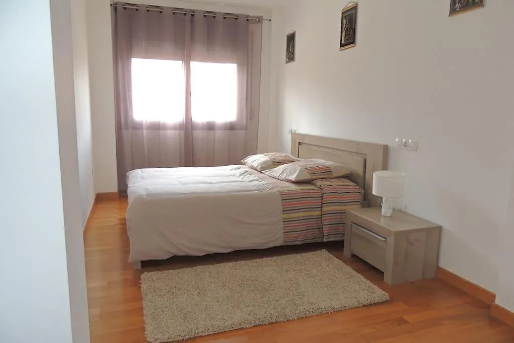 Apartment Appartement Roses Centre-Ville 5 Min De La Plage Spain